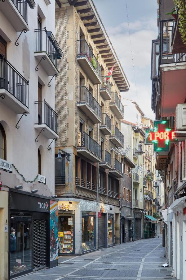 Hostal Arriazu Pamplona Exterior foto